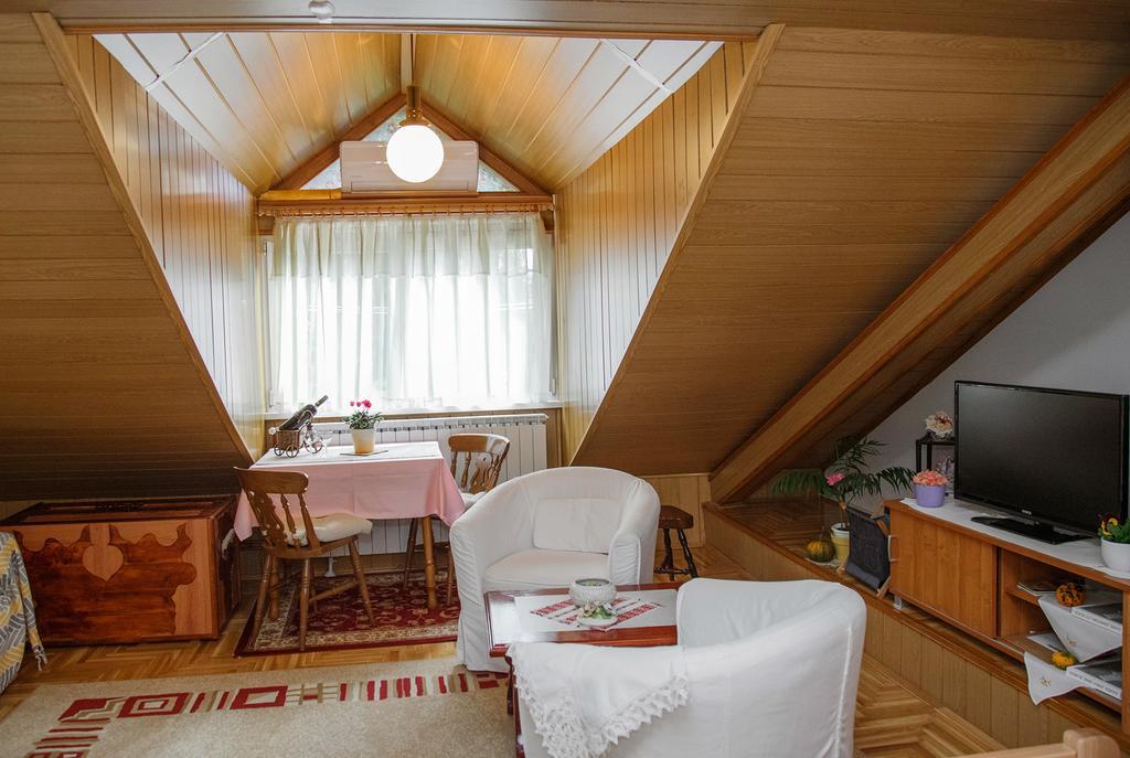 Apartment Ferk Загреб Экстерьер фото